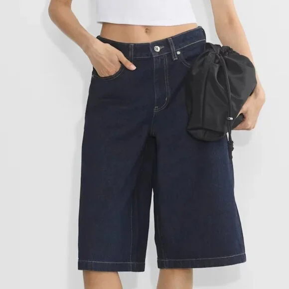 Aritzia Publicity Below Knee Denim Short Size 29 Dark Wash - Picture 1 of 7